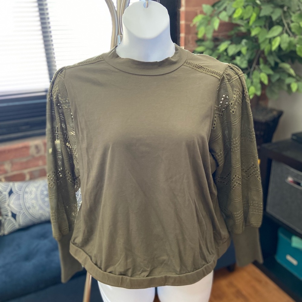 Sweatshirt style top